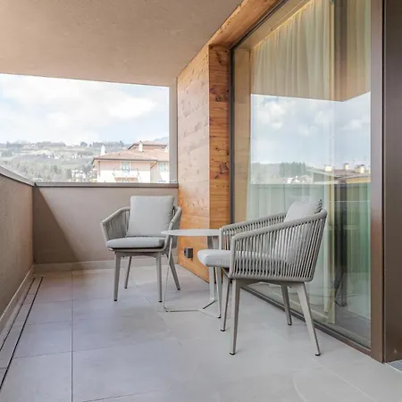 Bellavista Szálloda 4*